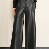 Loose-fitting and Drapey Commuter Leather Pants