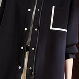 Loose black lapel coat