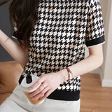 Round Neck Houndstooth Print Short Sleeve T-Shirt