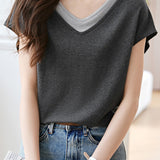 Fake Two-piece Color-blocked V-neck T-shirt