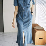 Gaun denim mermaid belahan hadapan V-neck