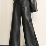 Loose-fitting and Drapey Commuter Leather Pants