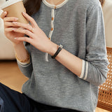 Round Neck Fashionable Two-tone Long-sleeved Top