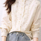 Shirt with lace flounce collar