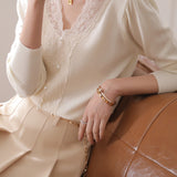 Elegant Lace Patchwork Knitwear in 2 Colors