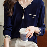 Short V-neck Wool Knit Top