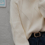 Half turtleneck loose knitted sweater