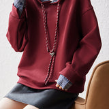 Hooded drawstring long-sleeved sweatshirt