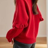 Loose knitted shirt with ruffled edges for inner wear