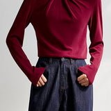 Solid color twisted-pleated mock neck bottoming shirt