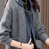 Spliced knitted cardigan coat