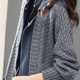 Spliced knitted cardigan coat