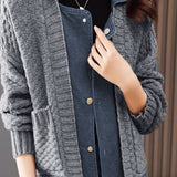 Spliced knitted cardigan coat