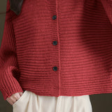 Elegant knitted cardigan