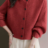 Elegant knitted cardigan