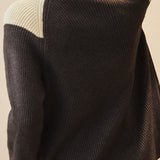 Color-blocked half-turtleneck knitted sweater