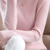 All-matching round-neck knitted top