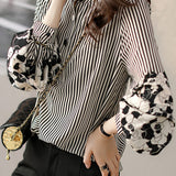 Striped lantern-sleeve shirt that is slimming and all-match