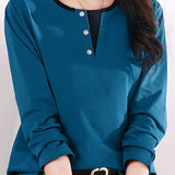 Solid-color long-sleeved T-shirt