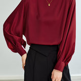 Solid color round-neck shirt