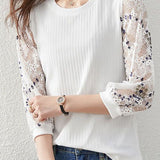 Lace Spliced Three-quarter Sleeve T-shirt