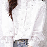 Shirt with lace flounce collar