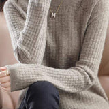 All-matching round-neck knitted top