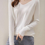 Solid-color V-neck knitted top