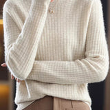 All-matching round-neck knitted top