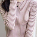 Simple Rolled-edge Round-neck Sweater.