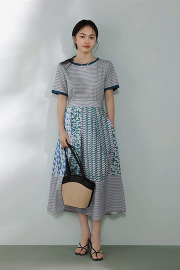 Two-piece set: Round neck striped T-shirt + printed docking border long skirt