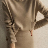 Elegant Solid Color Knitted Set