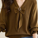 V-neck spliced knitted shirt