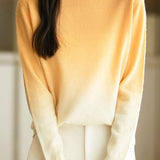 Round-neck gradient knitted sweater.