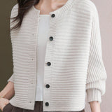 Elegant knitted cardigan