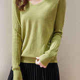 Solid-color V-neck knitted top