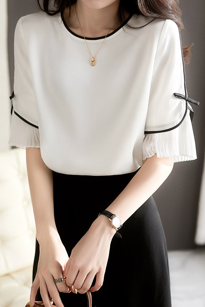Pleated switching ribbon tie blouse